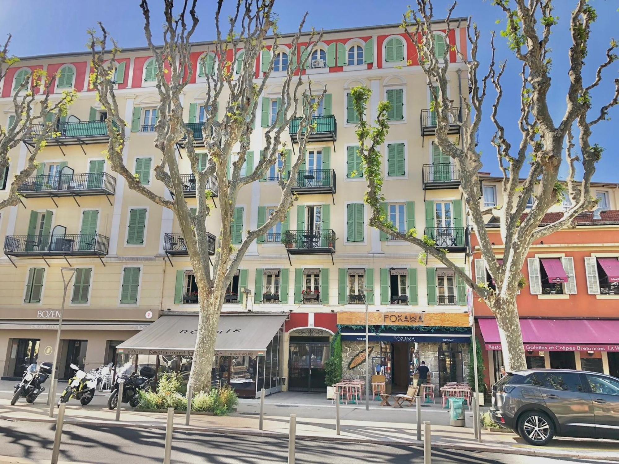 Place Grimaldi, Close To And Restaurants, With Balcony