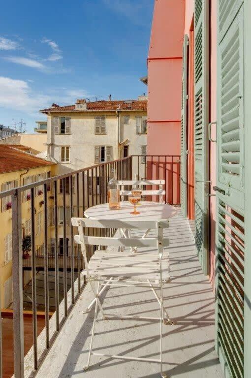 Place Massena Location Place Massena Nice