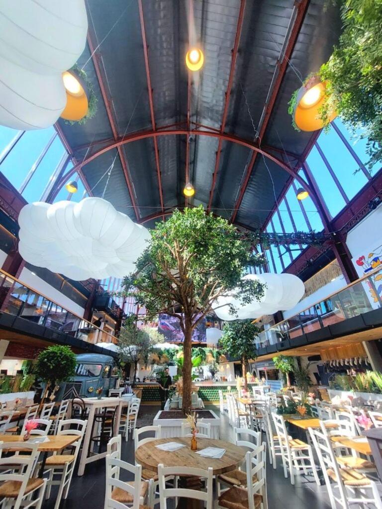 Moderne 2/3 Pieces Pres Du Port *