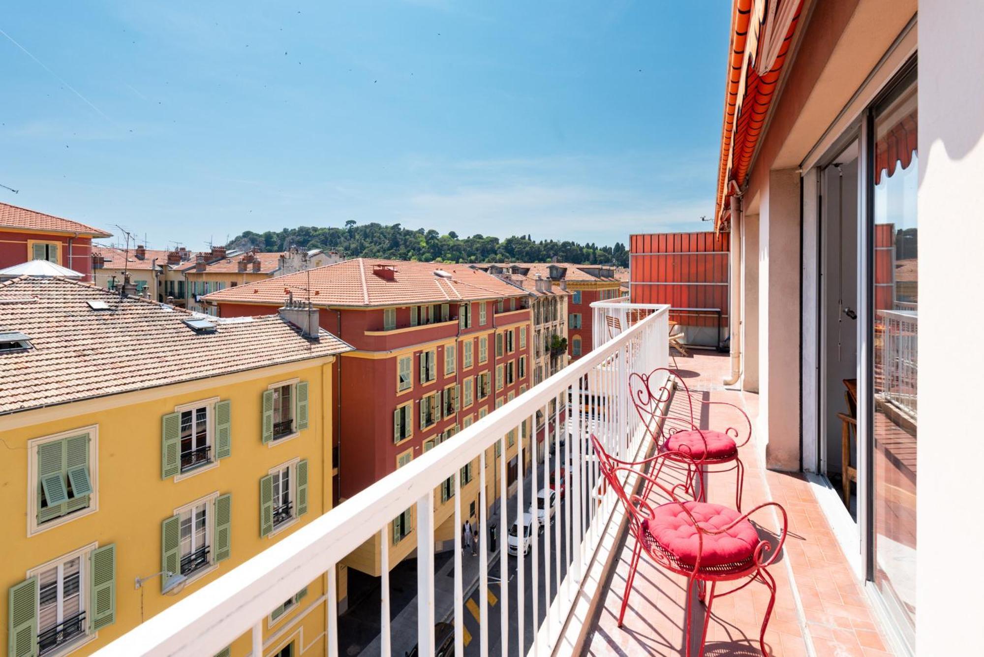 Happyfew Fodere * Nice