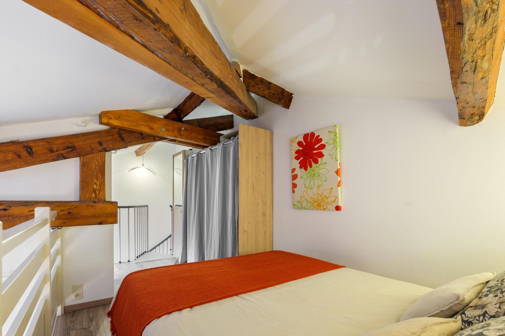 Jolie Duplex Avec Patio Apartment