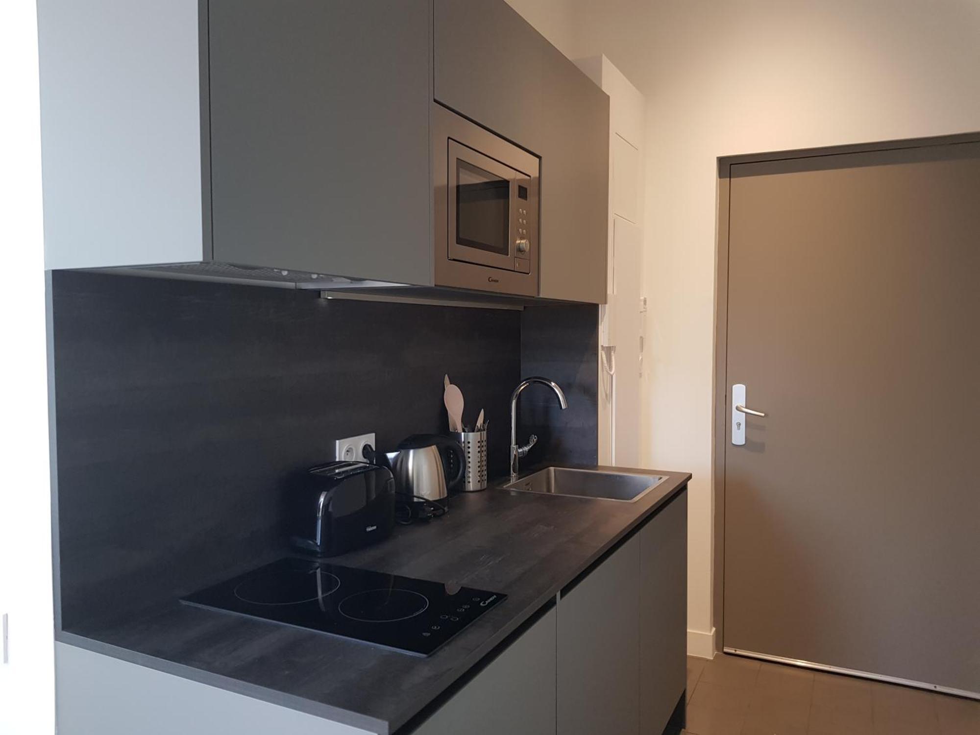 Centre De : Renove, Climatise Et Calme Apartment *