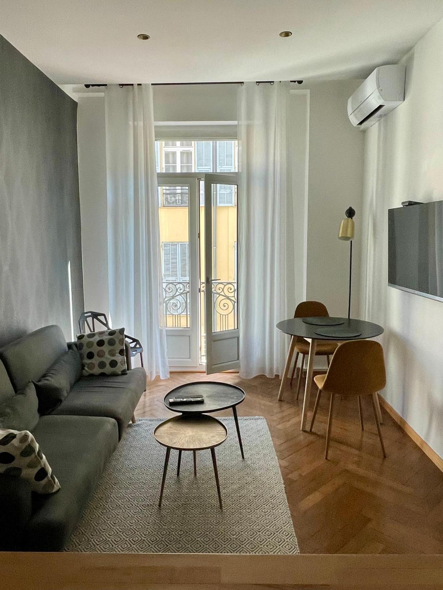 Apartment Superbe Au Coeur De Nice