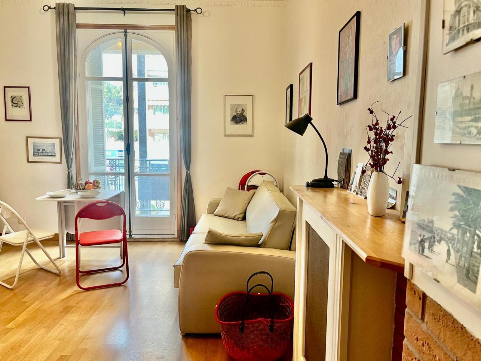 Palais Monty Yourhosthelper Apartment Nice