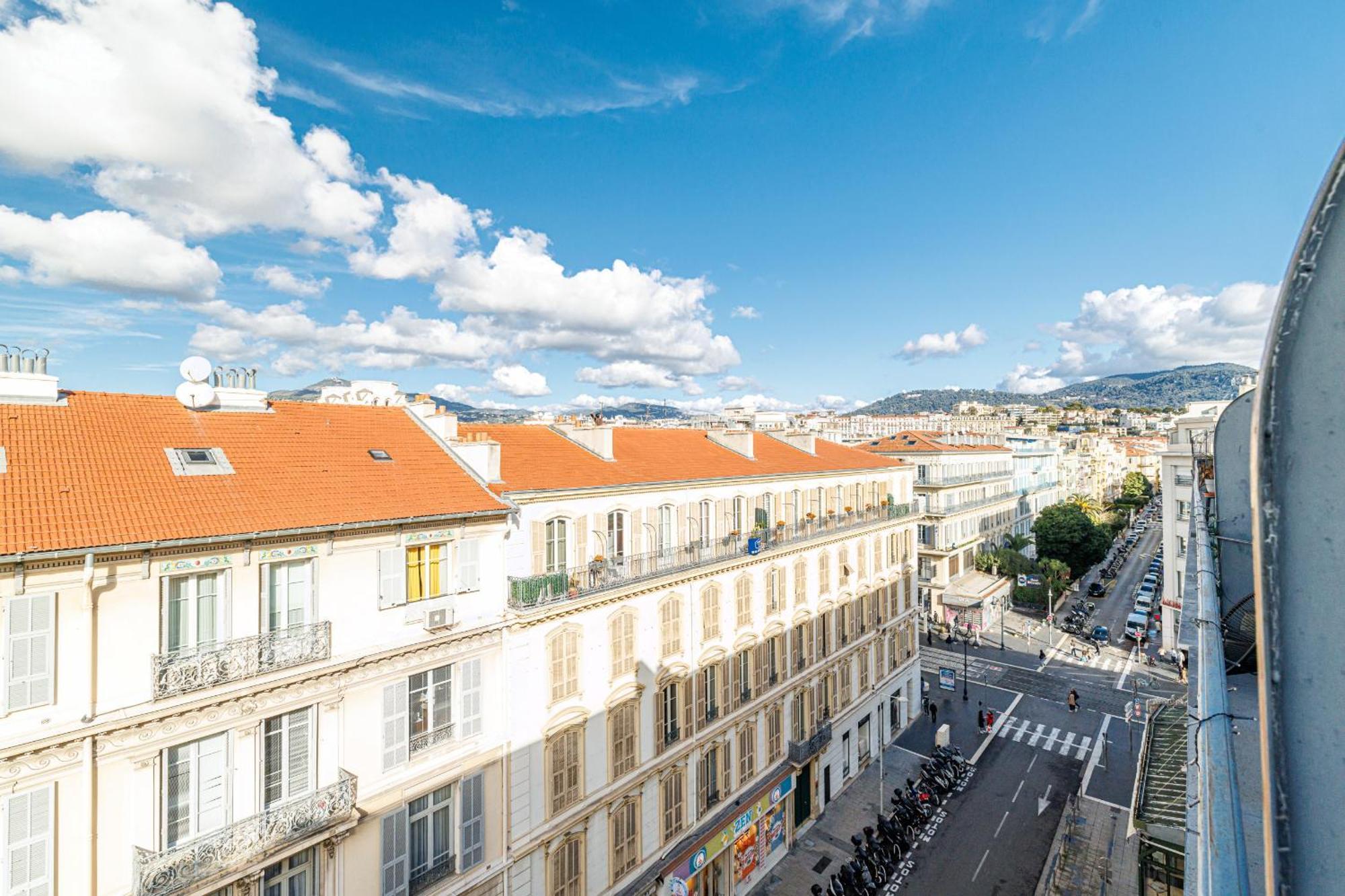 3 Clemenceau - Duplex - Dernier Etage - Balcon - Hyper Centre *