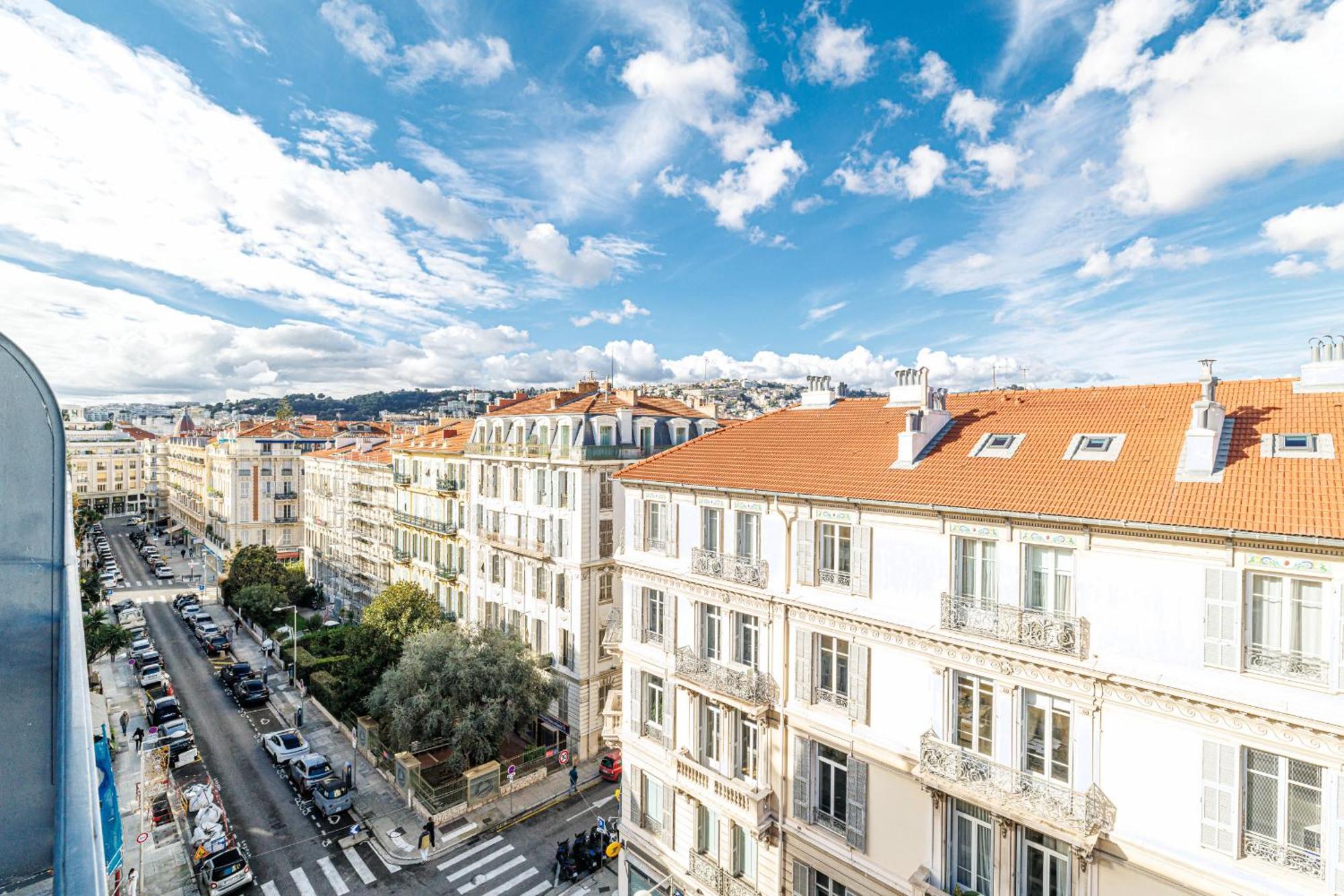 3 Clemenceau - Duplex - Dernier Etage - Balcon - Hyper Centre Nice