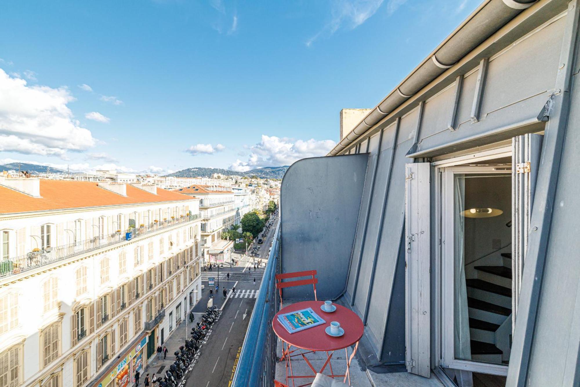 3 Clemenceau - Duplex - Dernier Etage - Balcon - Hyper Centre * Nice