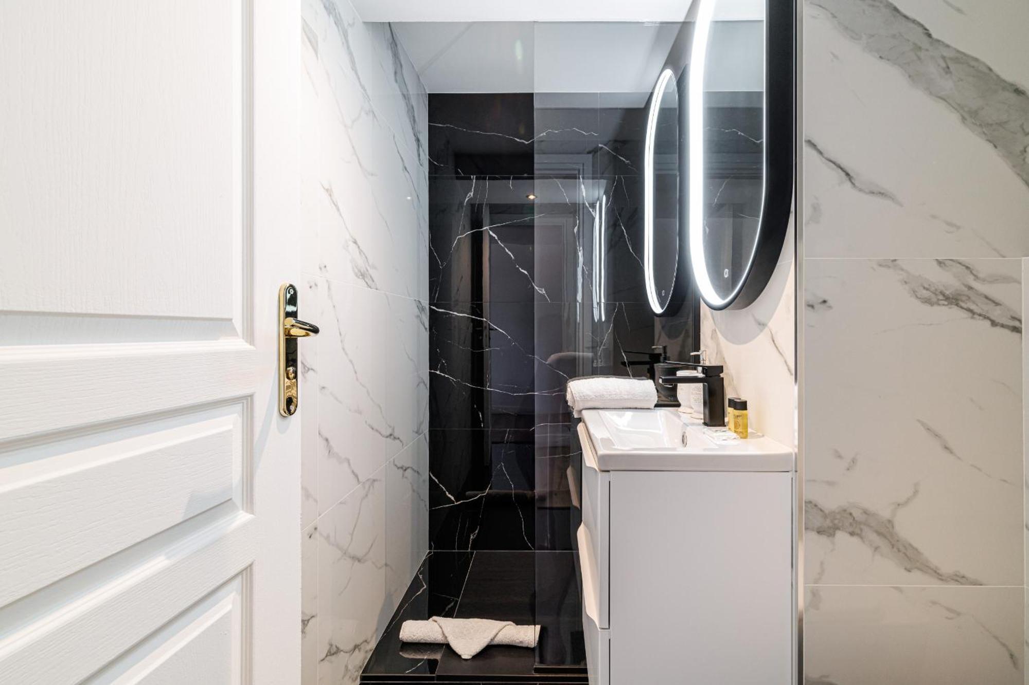 3 Clemenceau - Duplex - Dernier Etage - Balcon - Hyper Centre Apartamento