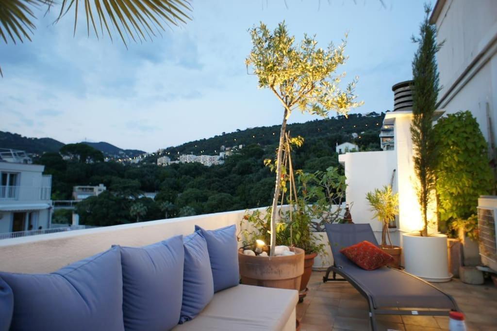 Appartement Cosy Penthouse Le Port 2 Br - 2 Bath