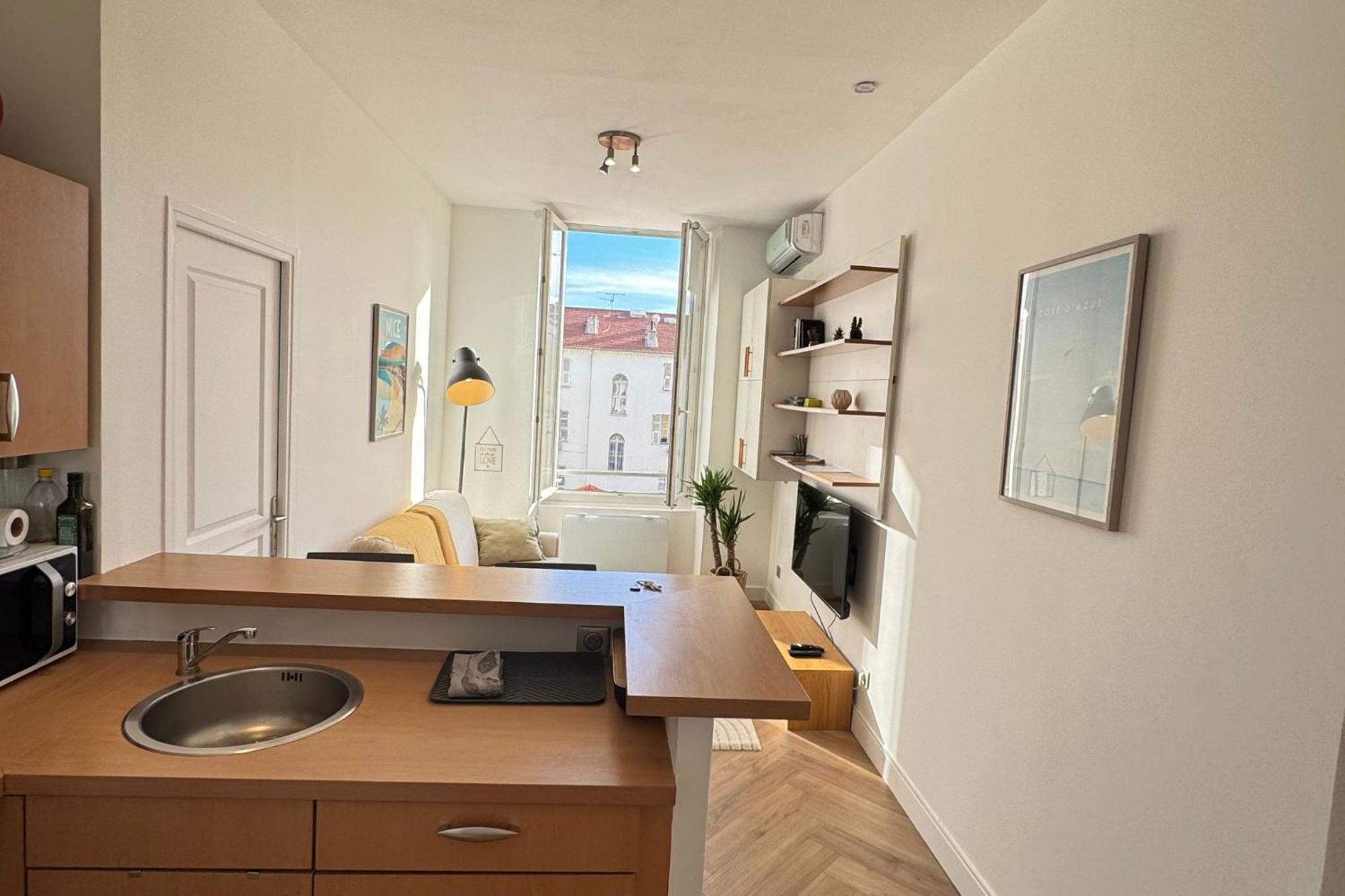 Cosy Cocoon Place Massena * Nice