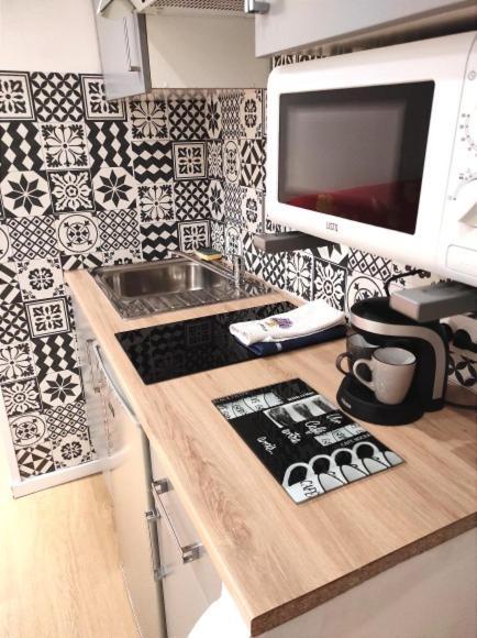 Le Petit Oasis Dans Maison Nicoise Calme Proche * Nice