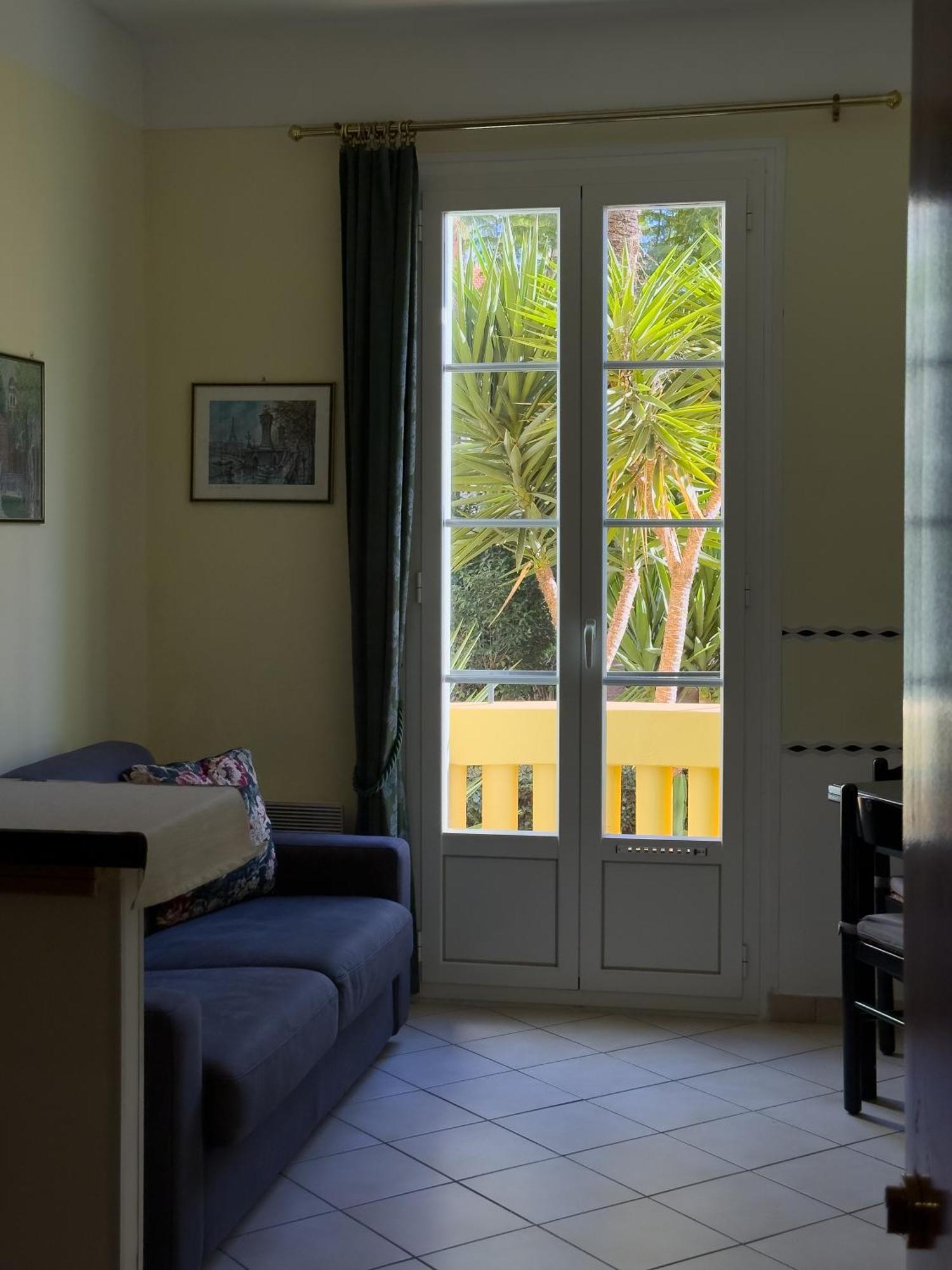 Depoilly 3 Pers Wifi Apartment