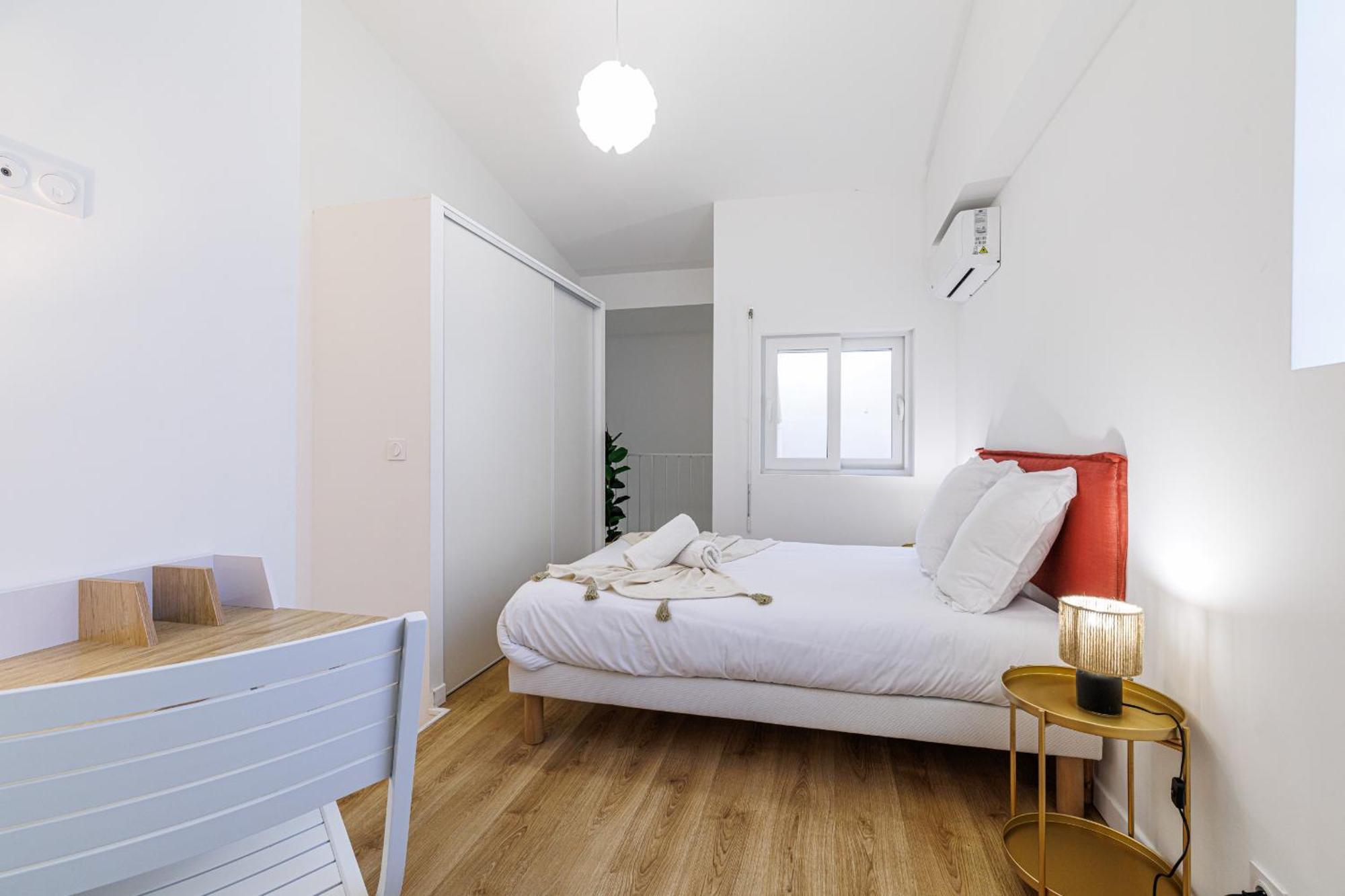 Apartment 1 Bdr Duplex Downtown - Ac Nice