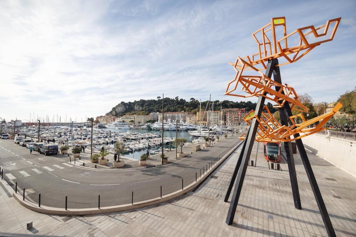 Seabreeze Port Apartment *