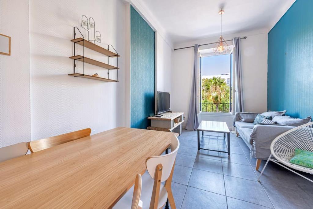 Lovely 2 Bedroom In With Balcony Nice