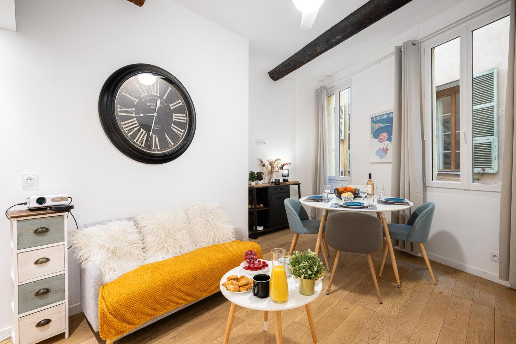 Le Castelosa - Au Coeur Du Vieux-nice Apartment Nice