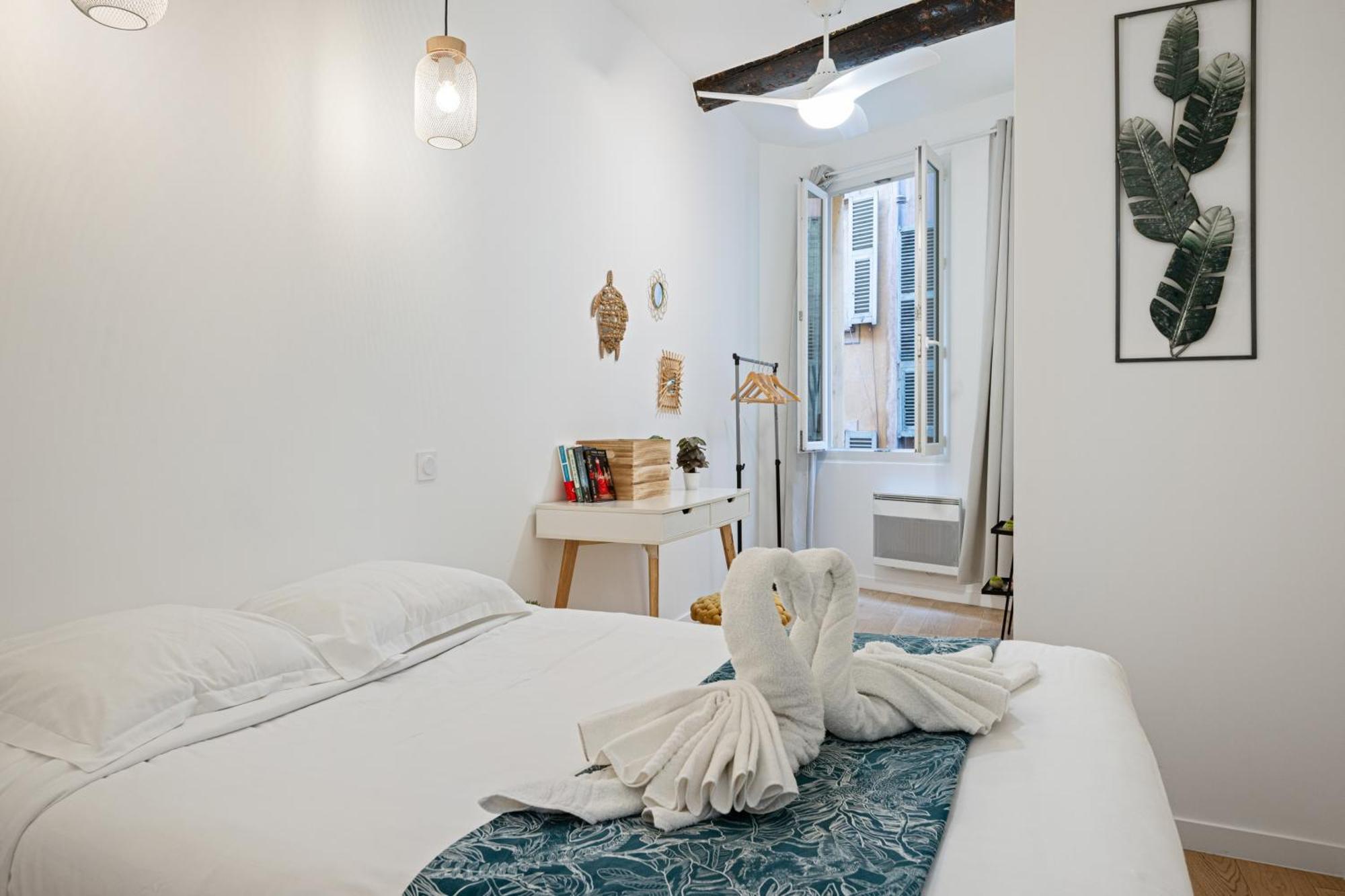 Le Castelosa - Au Coeur Du Vieux-nice Apartment Nice