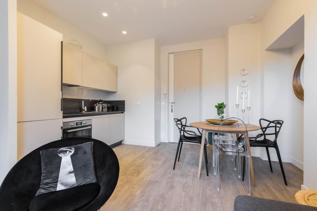 T2 Neuf Clim Balcon Garibaldi Acropolis Apartment Nice