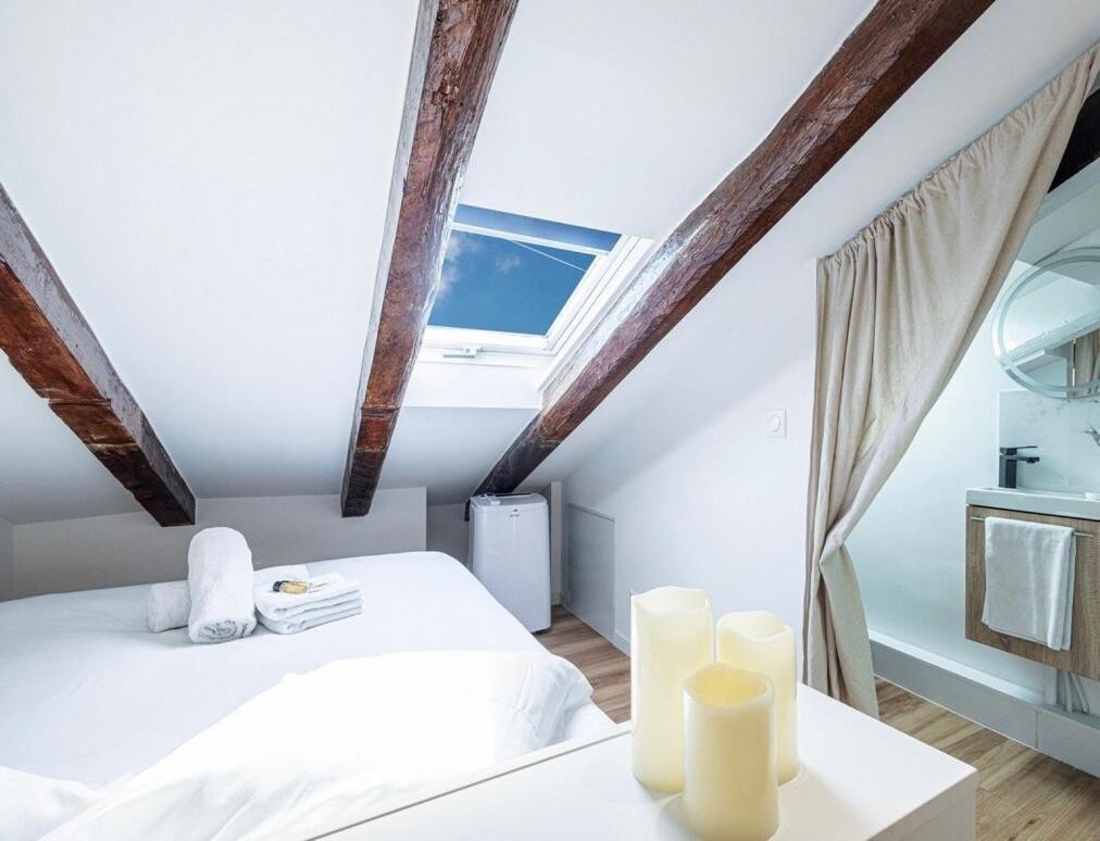 Charmante Studette Cosy Renove Au Coeur De Nice