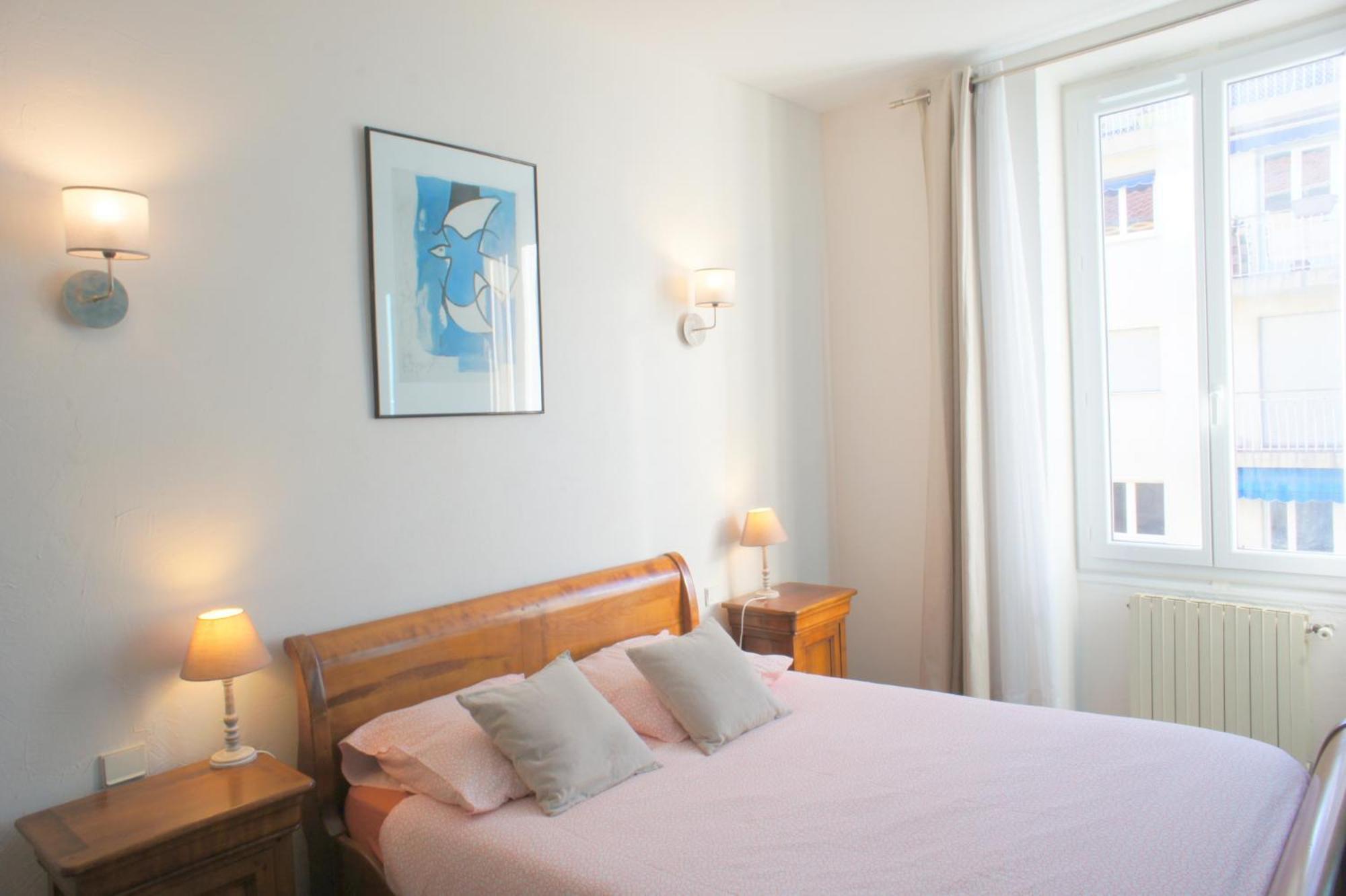 4 Pieces Vieux Garibaldi Apartment