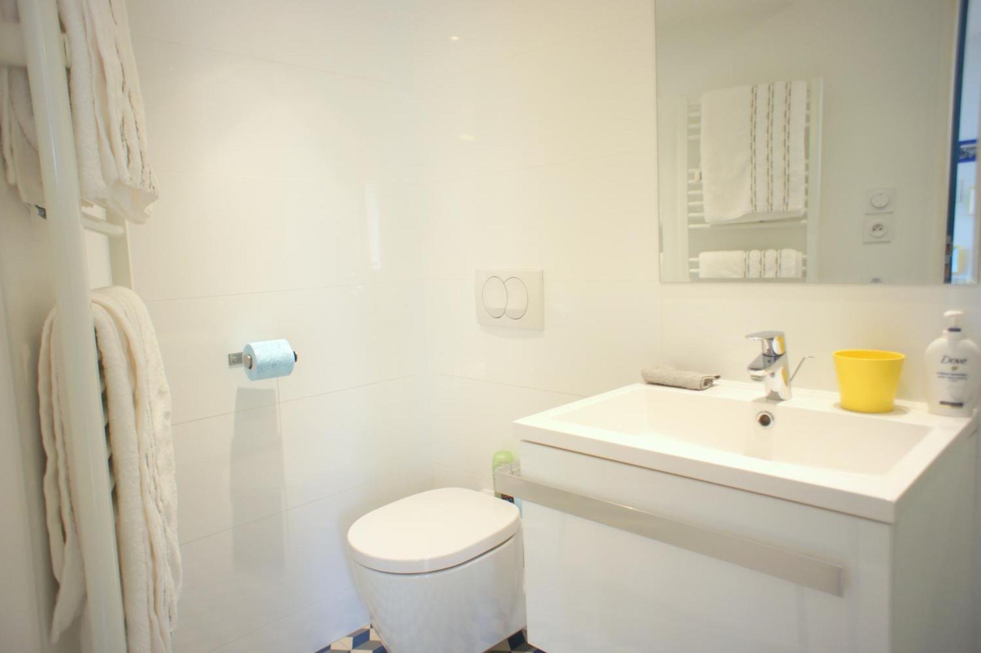 Ze Perfect Place - Superbe Vieux - Calme Et Climatise Apartment *