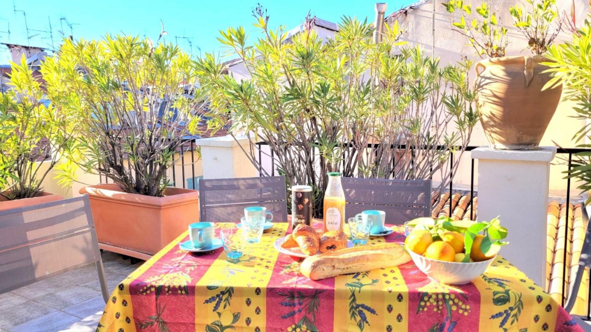 Apartment Ze Perfect Place - De Charme Nicois - 2 Chb & 2 Sdb - Ac - Terrasse - Vieux