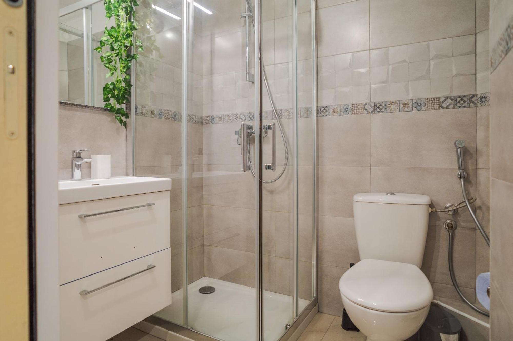 Californie 8pers Parking Ac Wifi Apartment *