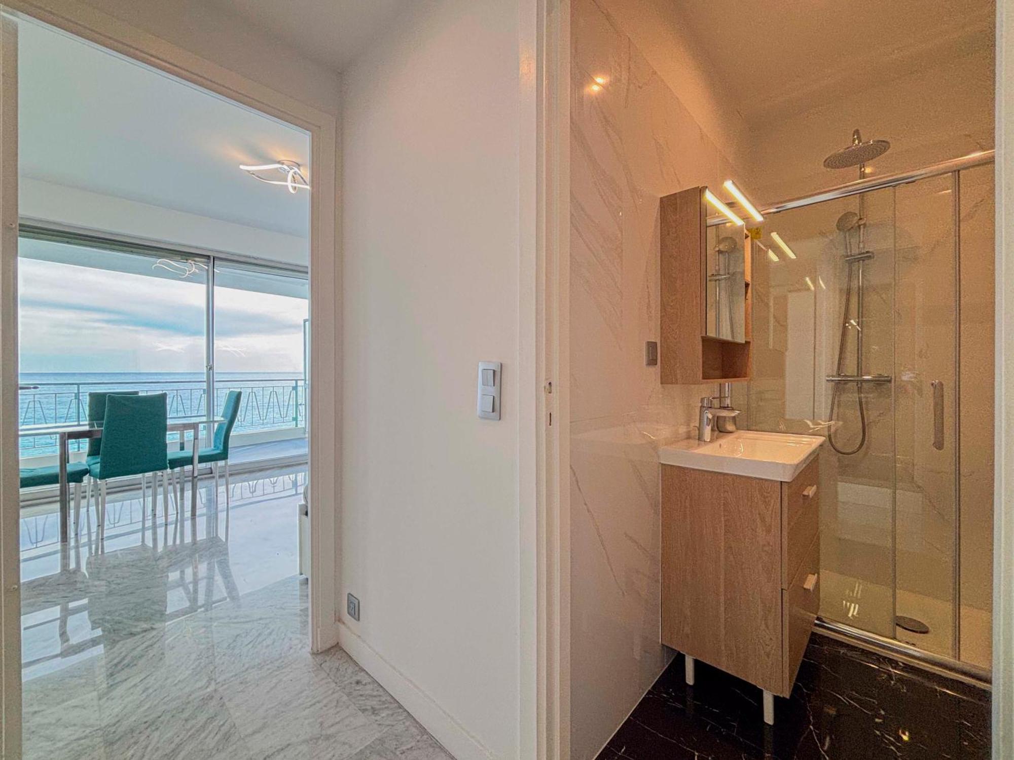 Apartment Promenade Des - Vue Mer, Ac, 2pers