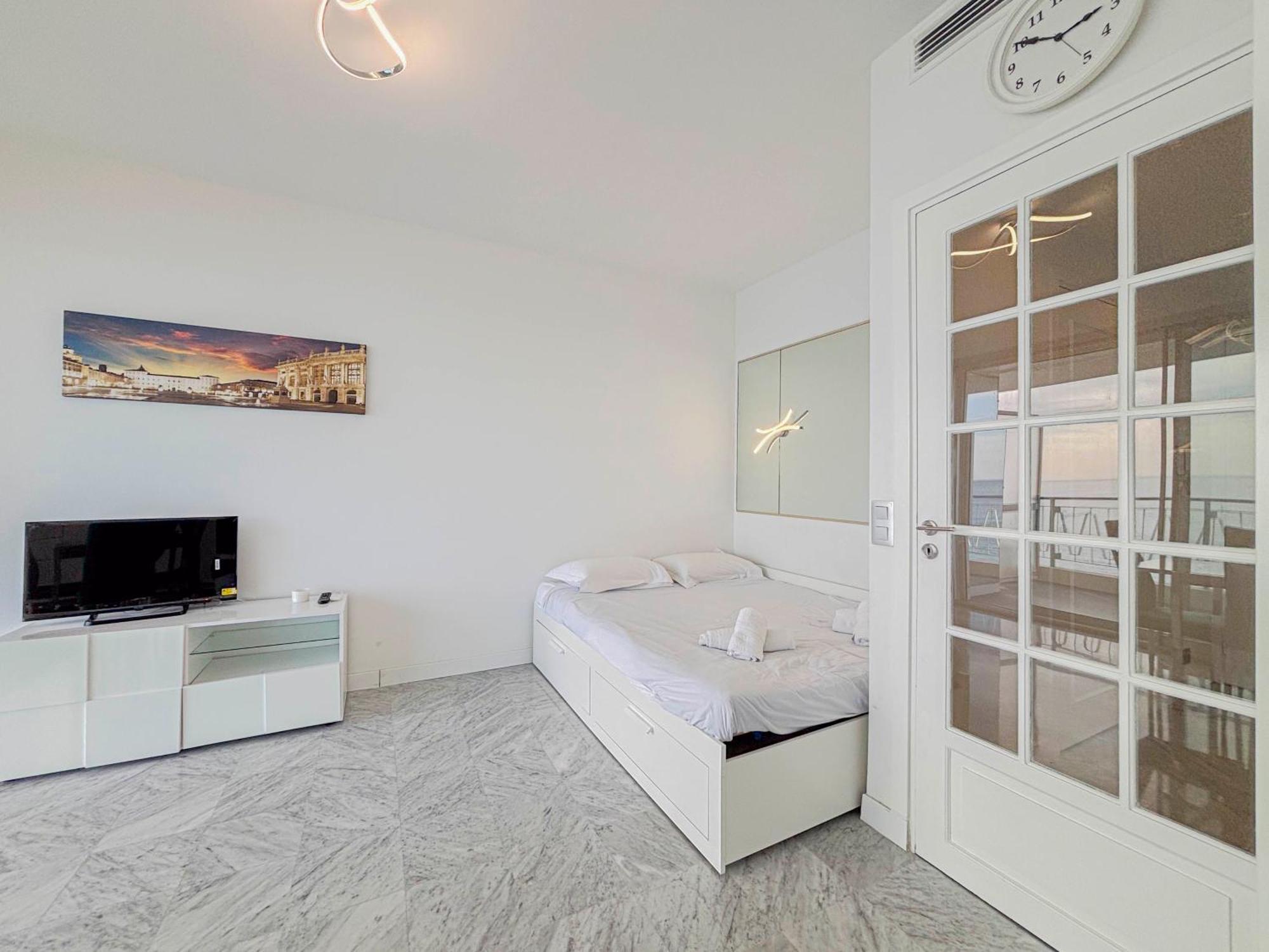 Apartment Promenade Des - Vue Mer, Ac, 2pers