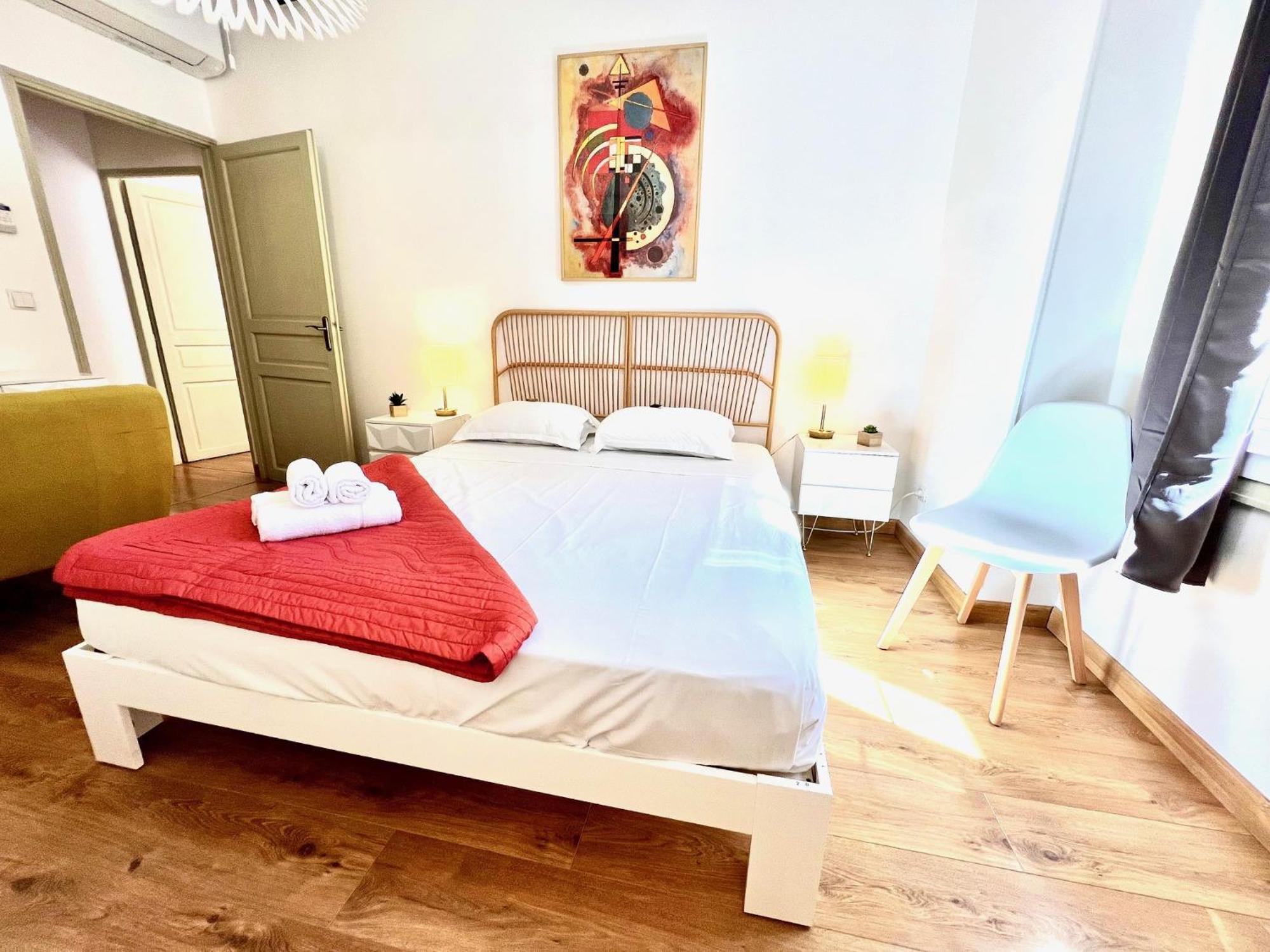 Riviera - Cote D'azur - Old Town - Promenade Des Anglais Appartement