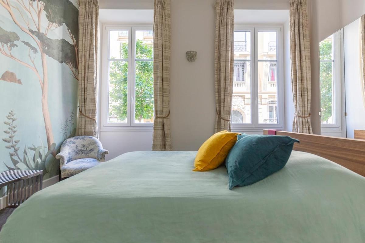 Carré D'or, Superbe Sur Jardin, élégant Et Ensoleillé Appartement