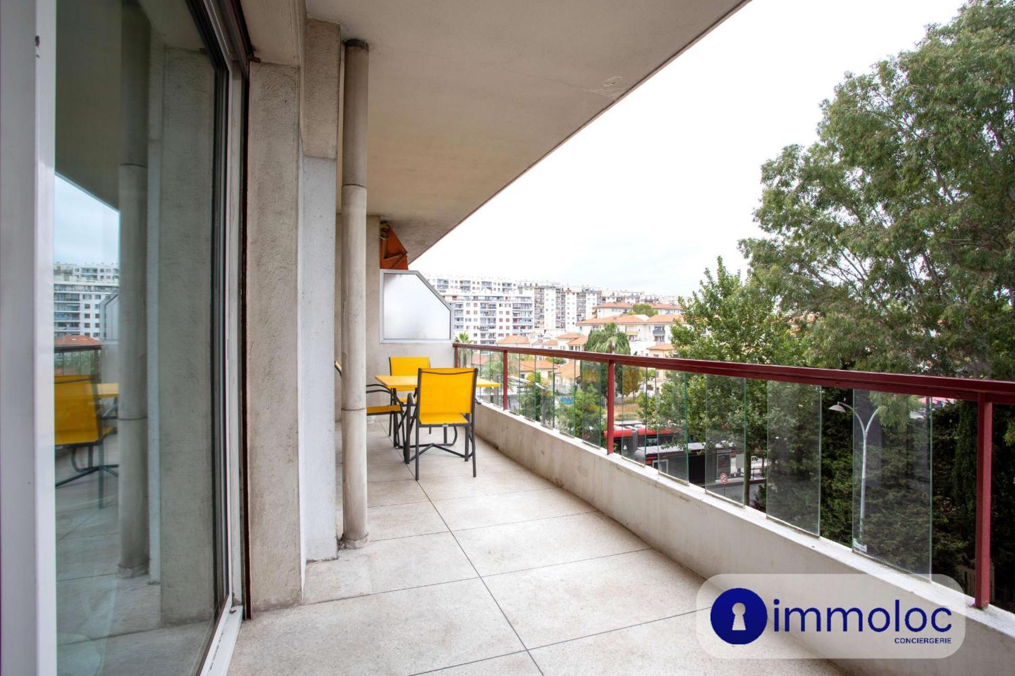 Apartment Near Airport Nice