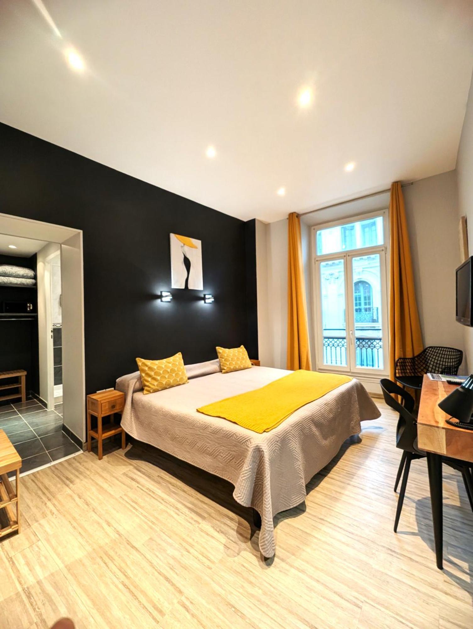 H33 Hotel Nice