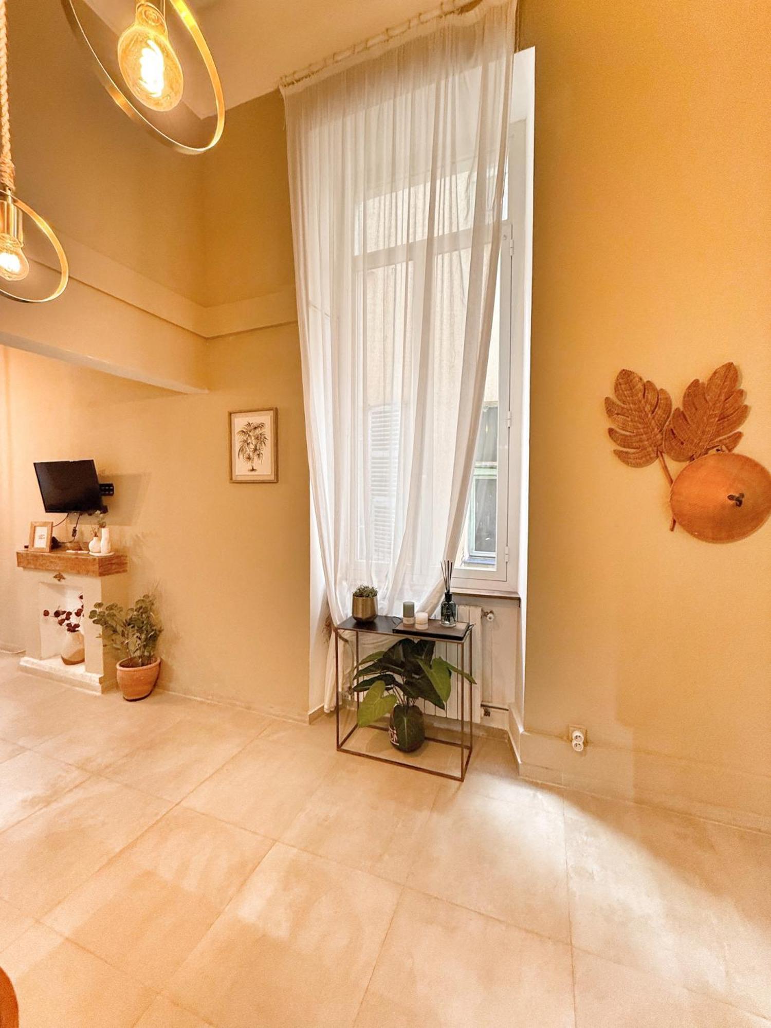 Spacious Loft, Duplex, Old Town, 3 Bedrooms - Easy Check-in *