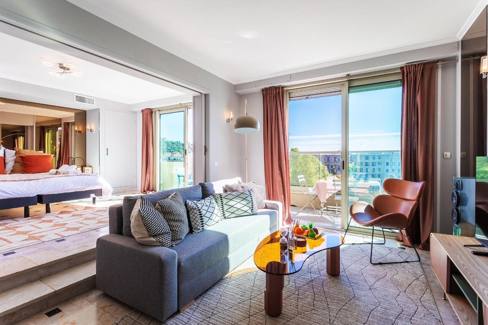 Apartment Plaza Terrace Ap4065 By Riviera Homes