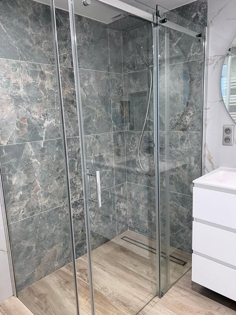 Le Bijou De Valrose - 4 Bedroom With Pool Apartment Nice