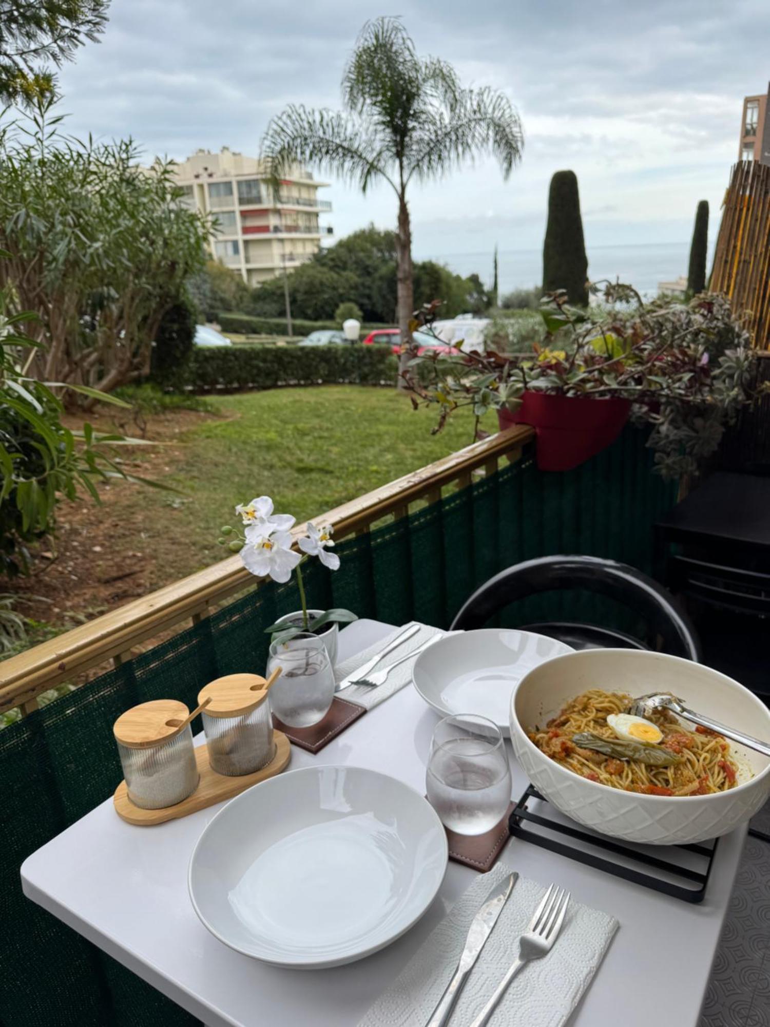 Mirazur Bed & Breakfast