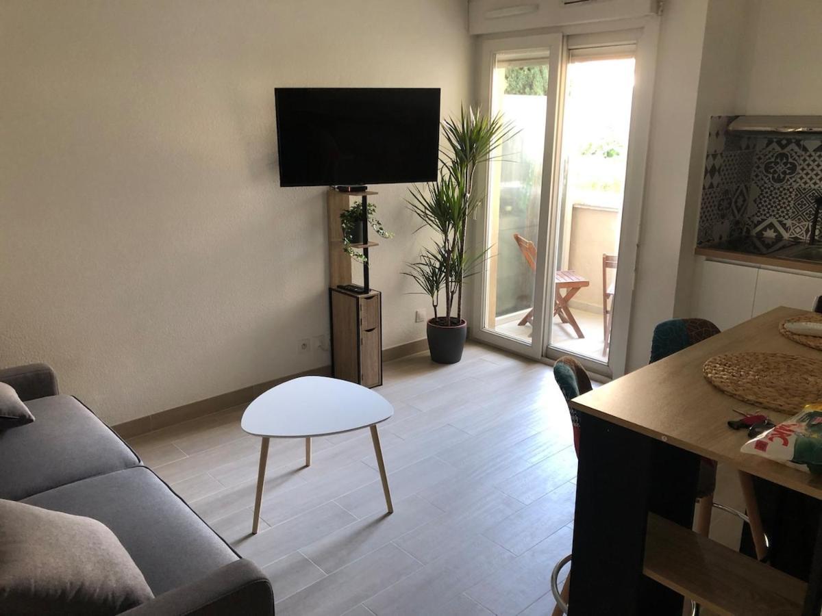 Apartment Quartier Saint Jean D Angely