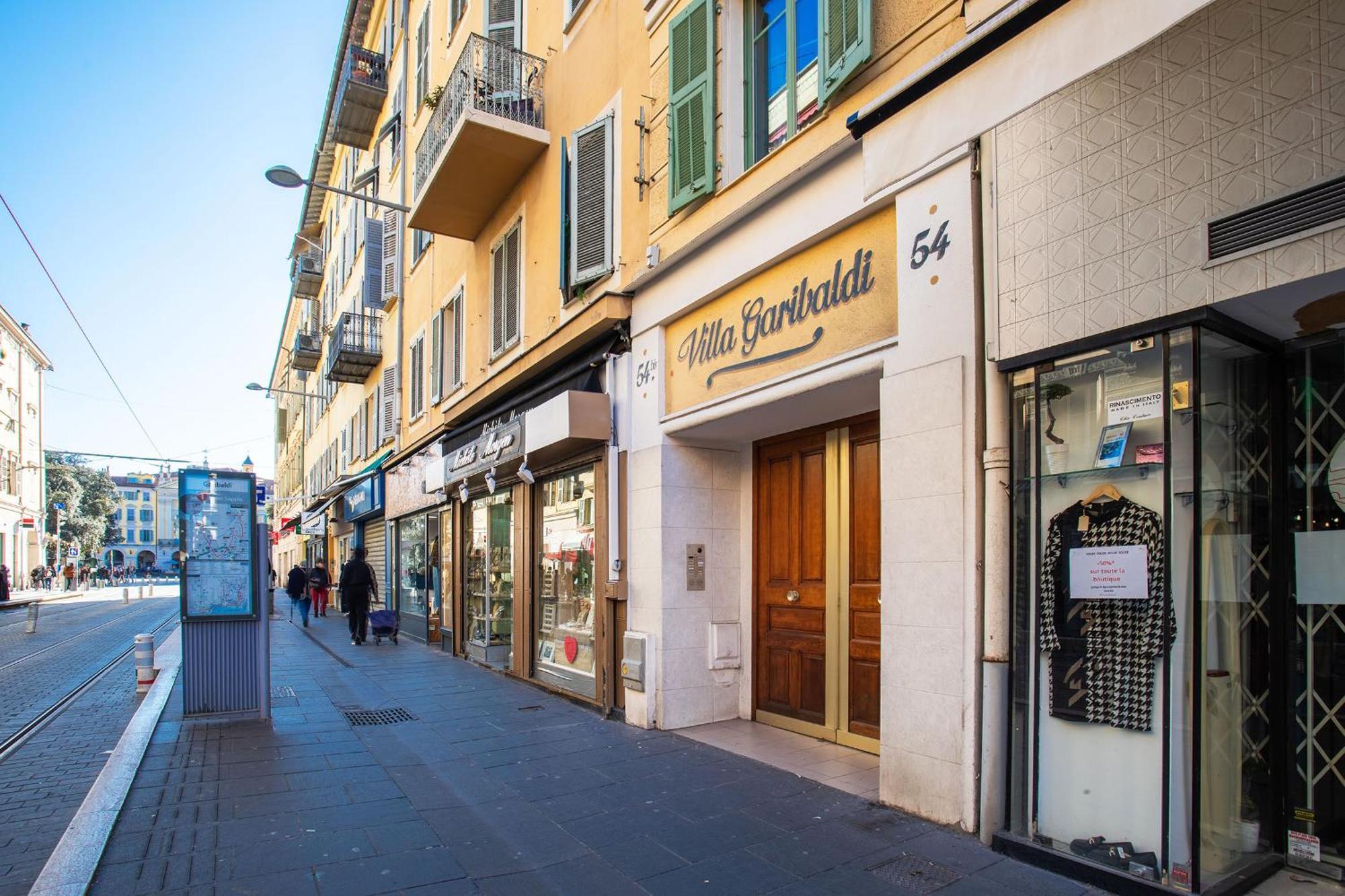 Garibaldi Ap4447 By Riviera Homes * Nice