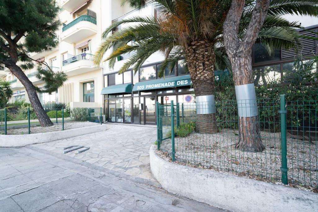 Appartement La Prom - A Two Bedroom With A Sea View Nice