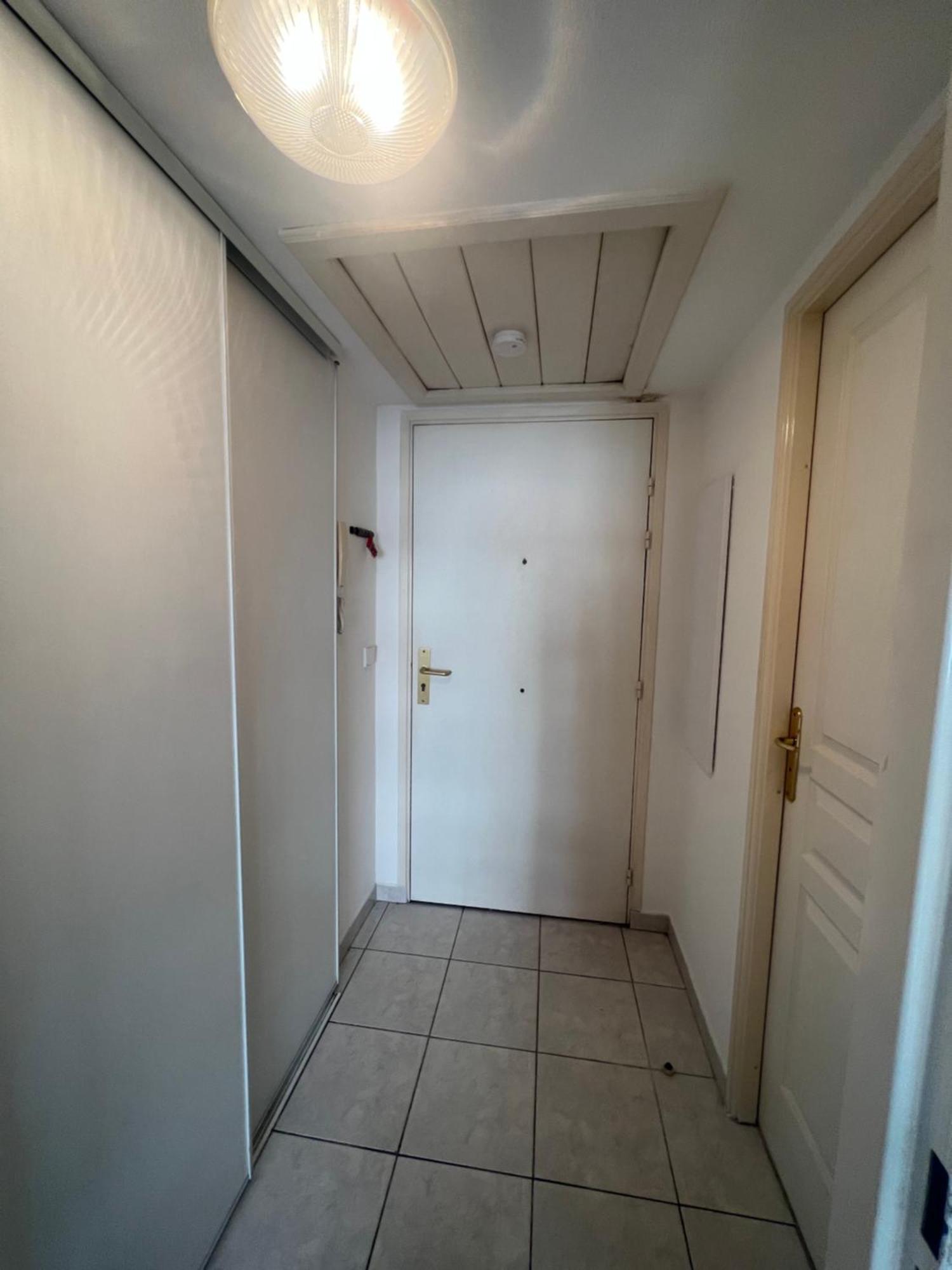 La Terrasse De Palais Des Arts *