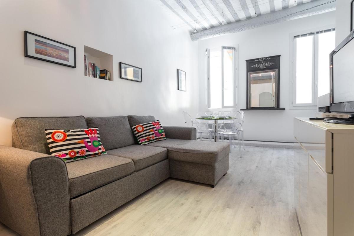 Adorable Vieux Apartment