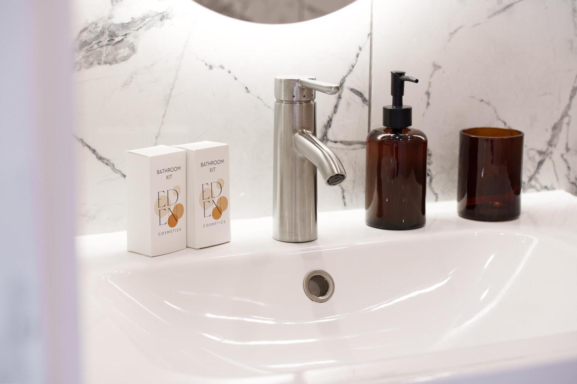 Apartment Renting - 8bonaparte - Architect Loft Luxury 4 Bedrooms View Place Du Pin