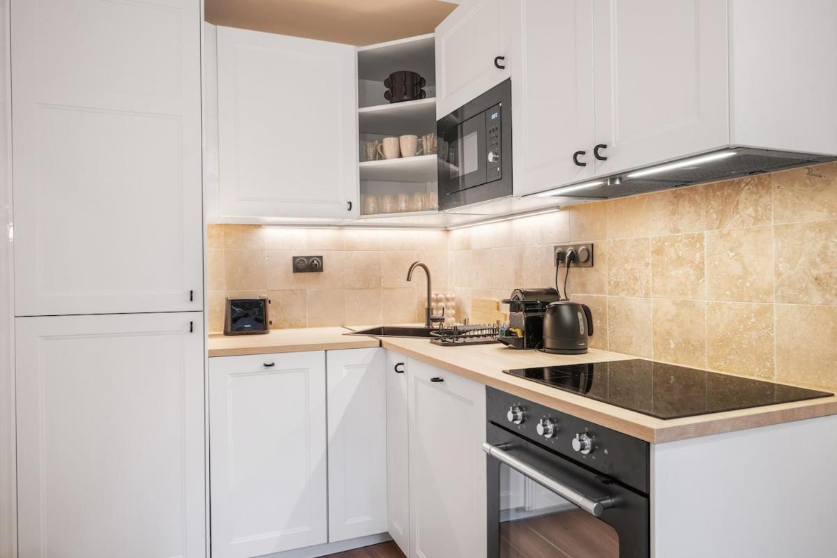 Beautiful Apartment, Old Apartment