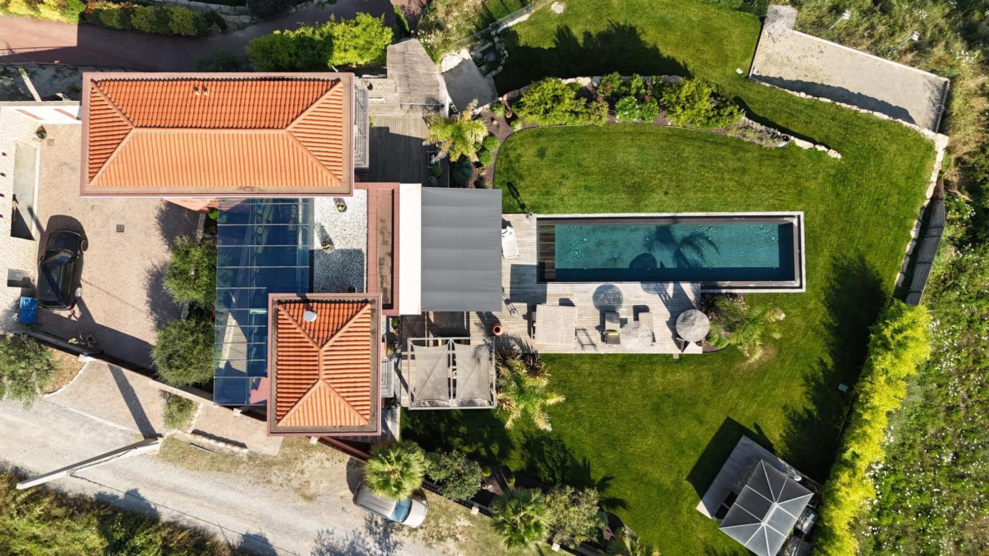 De Luxe Piscine Vue Nice