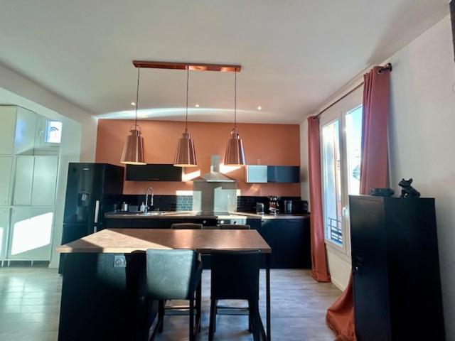 Sweet 2 Elegant Cocon Au Coeur De Paganini Elegant Cocon Au Coeur De Laissez-vous Charmer Par Ce Refuge Elegant Et Lumineux, Niche En Plein Coeur De