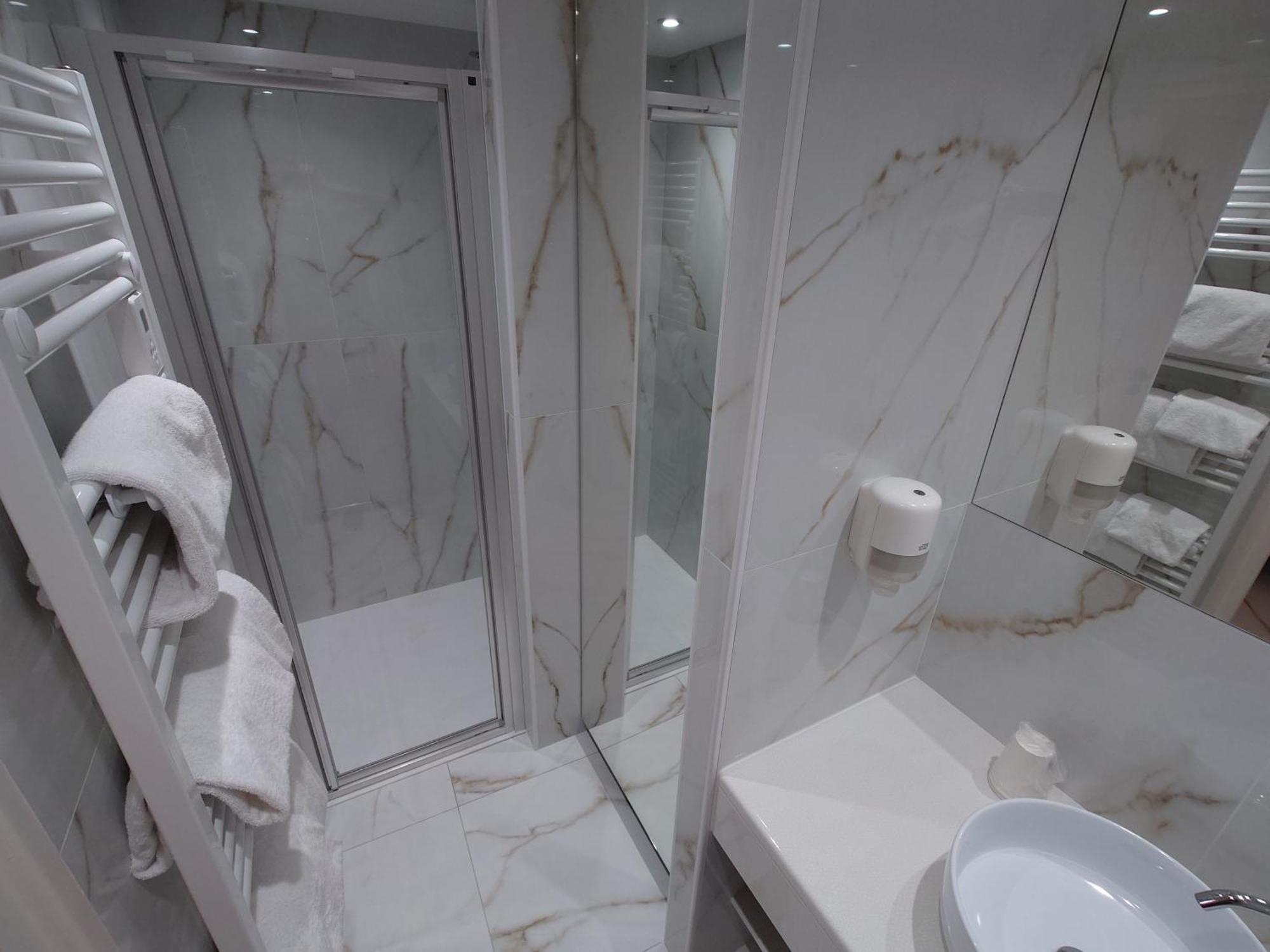 Club Aparthotel *