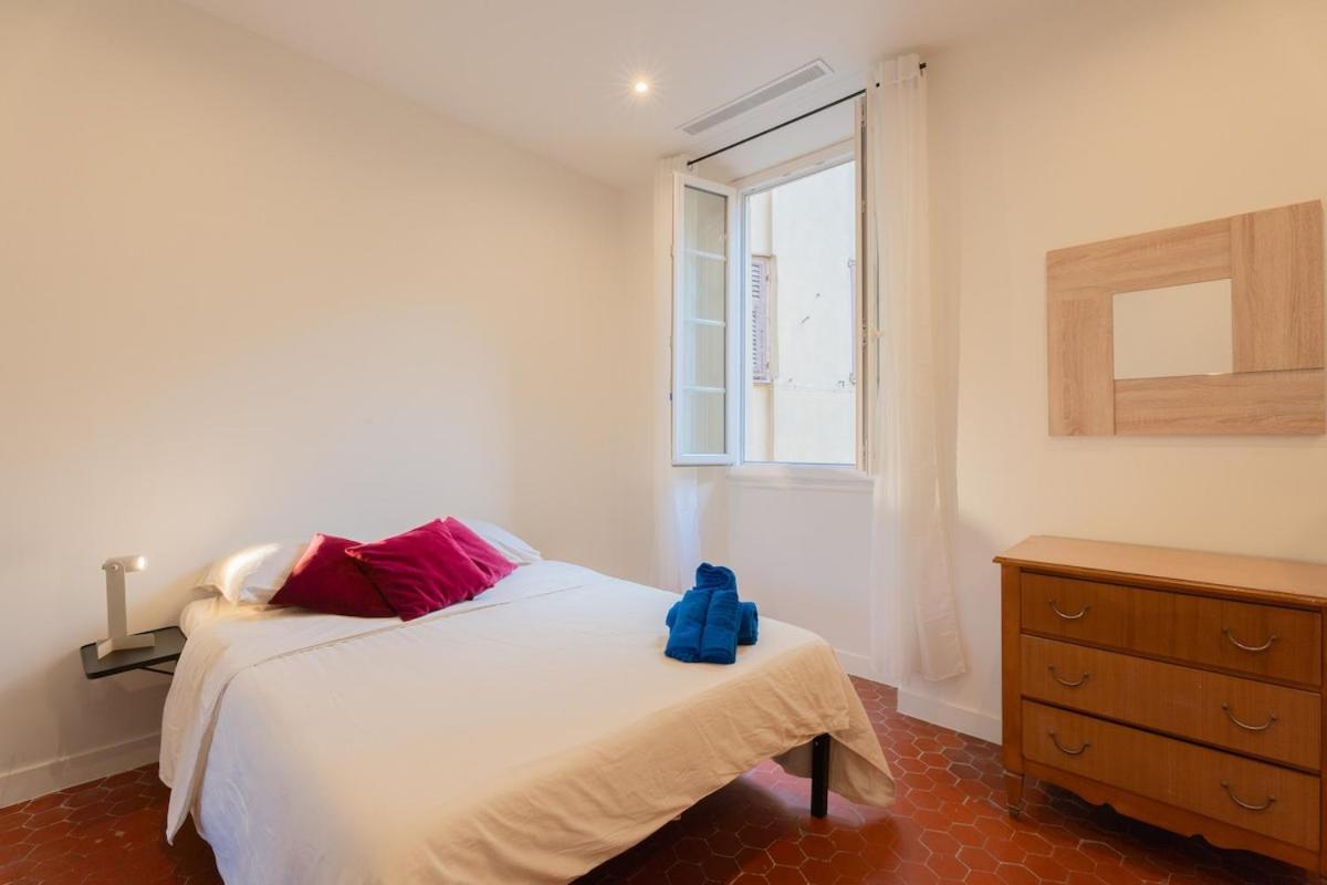 Apartment - Beautiful Bright - 10 Min *