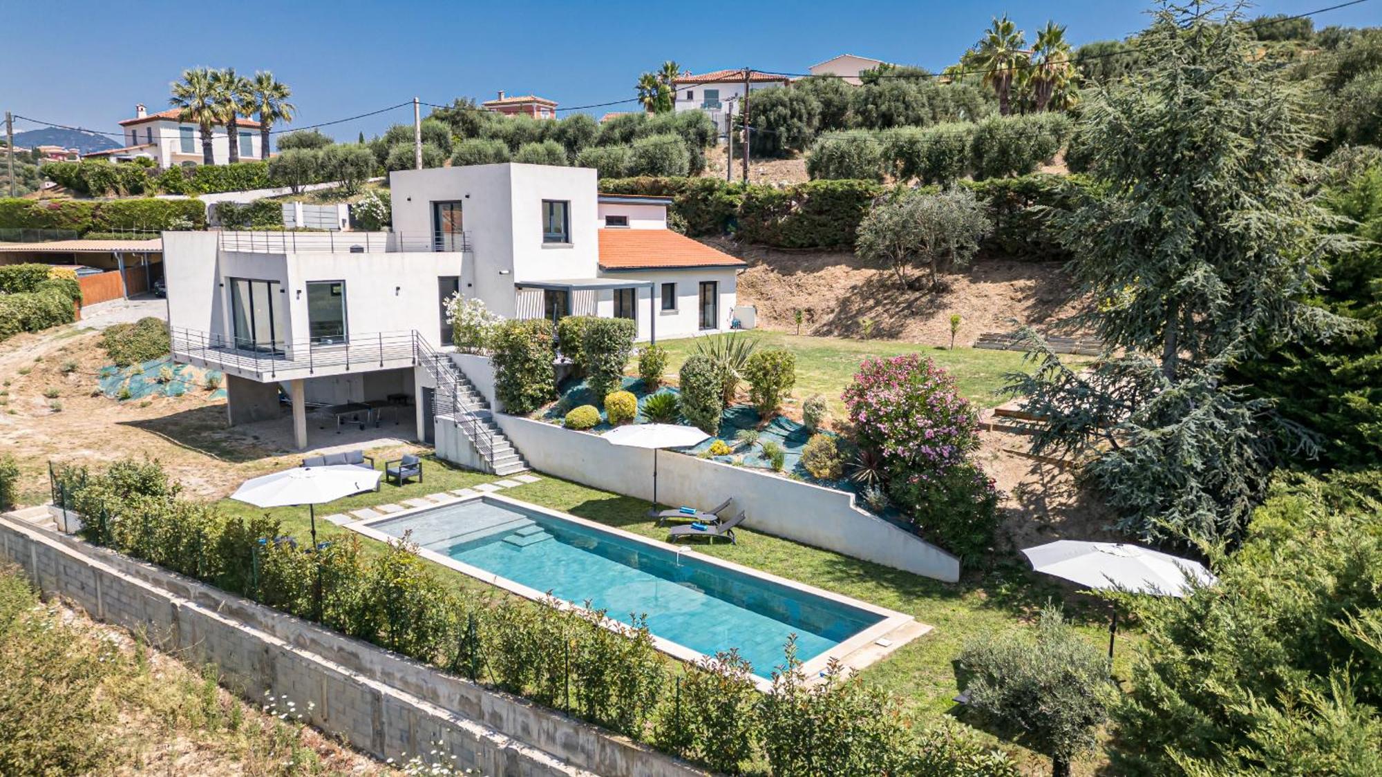 Cremat - Contemporaine - Piscine - Climatisation * Nice