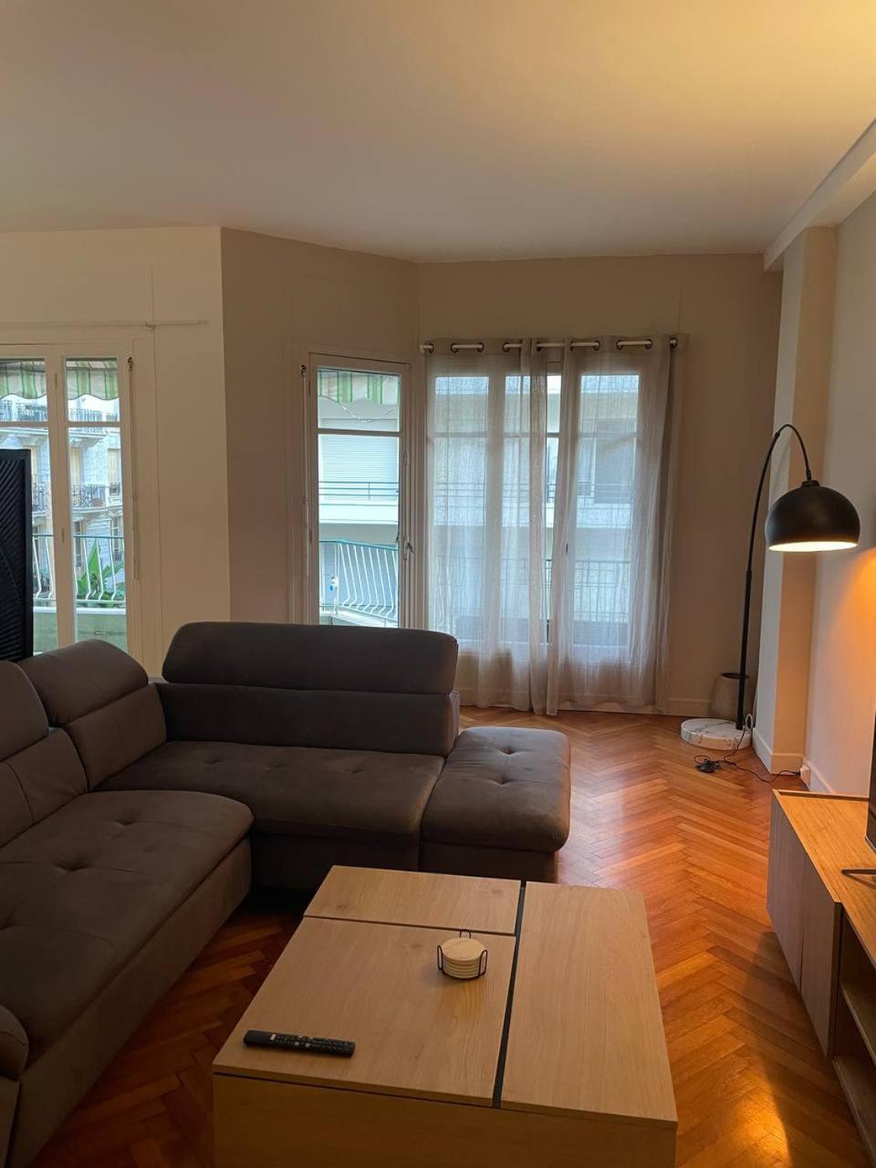 Cozy Flat In Guest house Nice